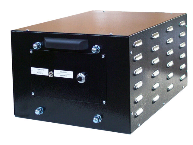 VARIATORE MONOFASE MOTORIZZATO CONTROLLO ANALOGICO 0:10VDC