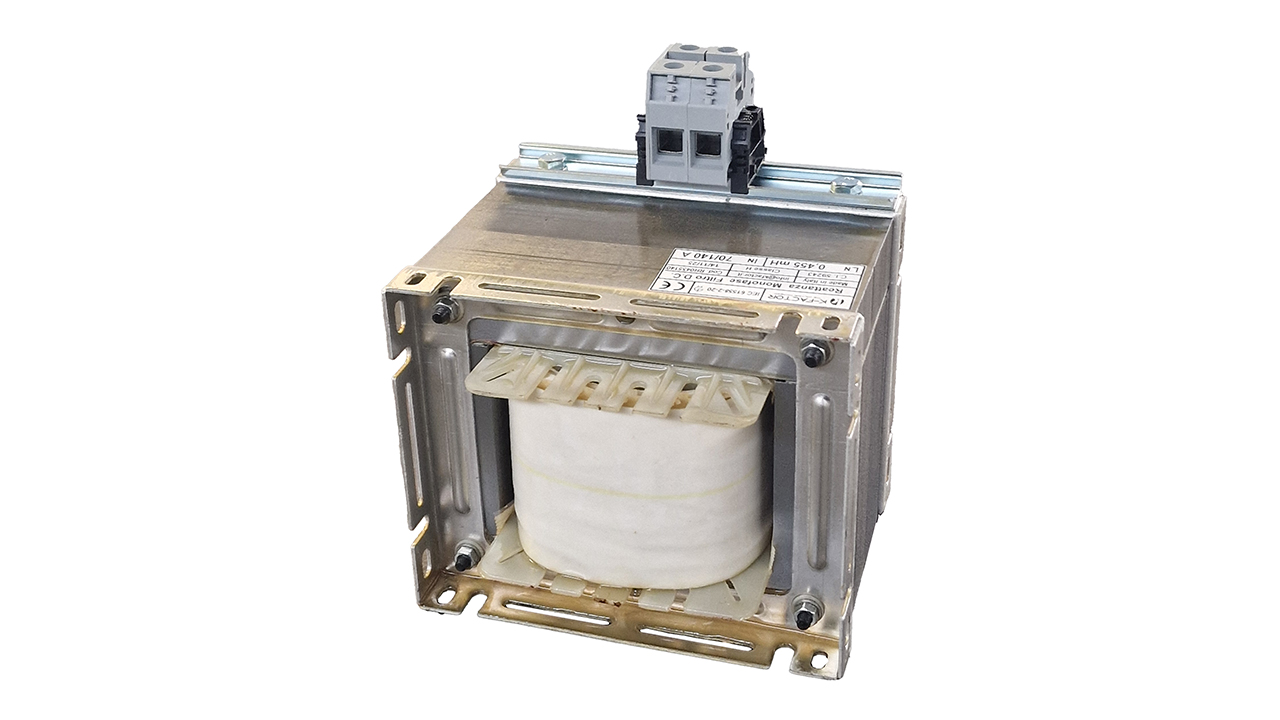 RH-RTH – Reattanze trifase di filtro rete con nucleo in ferro