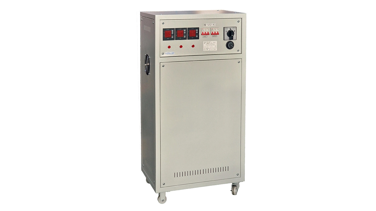 VSE3 – STABILIZZATORI DI TENSIONE ELETTROMECCANICI TRIFASE DA 10.5KVA A 3000KVA